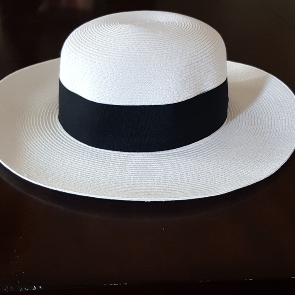 Tilly toy 1 Audrey straw sun hat